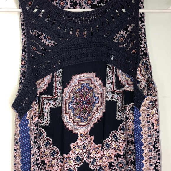 Dress - Picture 2 of 5